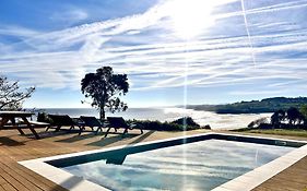 La Gaviota, preciosa villa con acceso directo a la playa de Oyambre